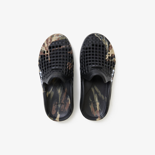Scenario Slide - Woodland Camo / Blak Bear