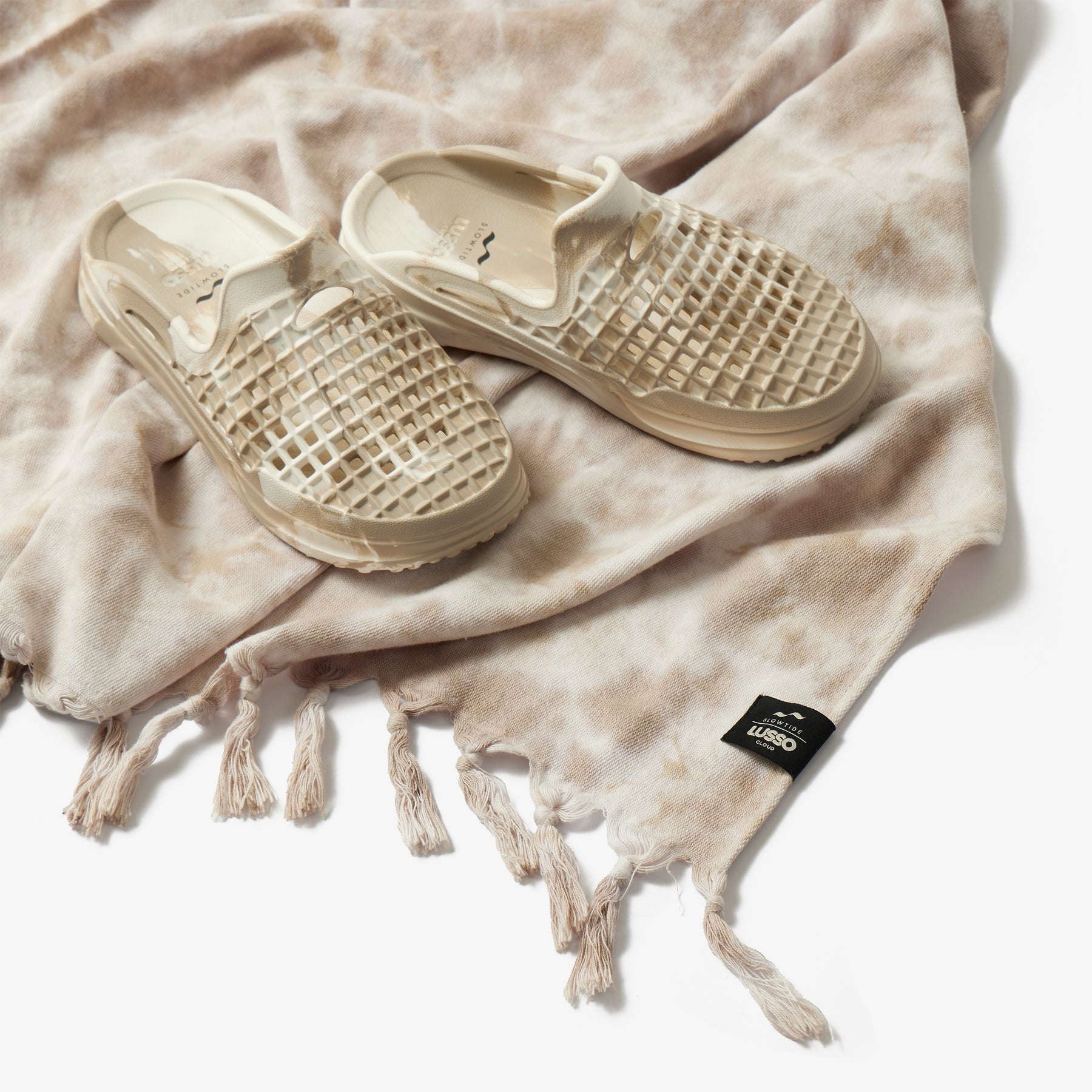 Slowtide x Lusso Dharma Sandstone Turkish Towel