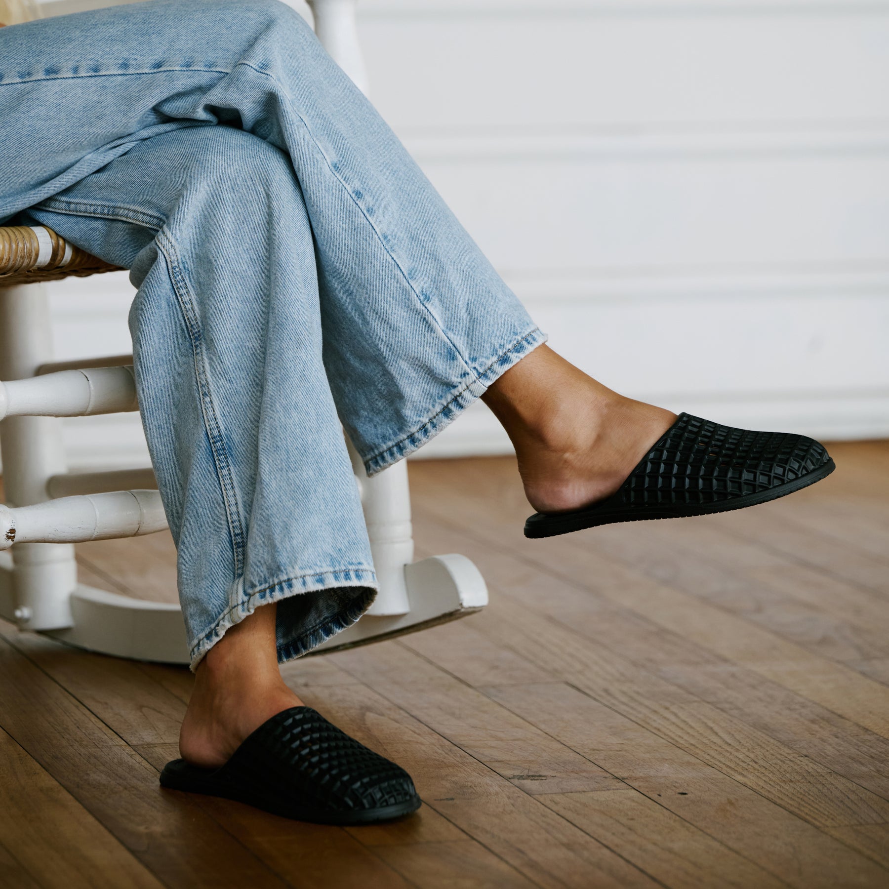 Rosa Slide - Jet Black